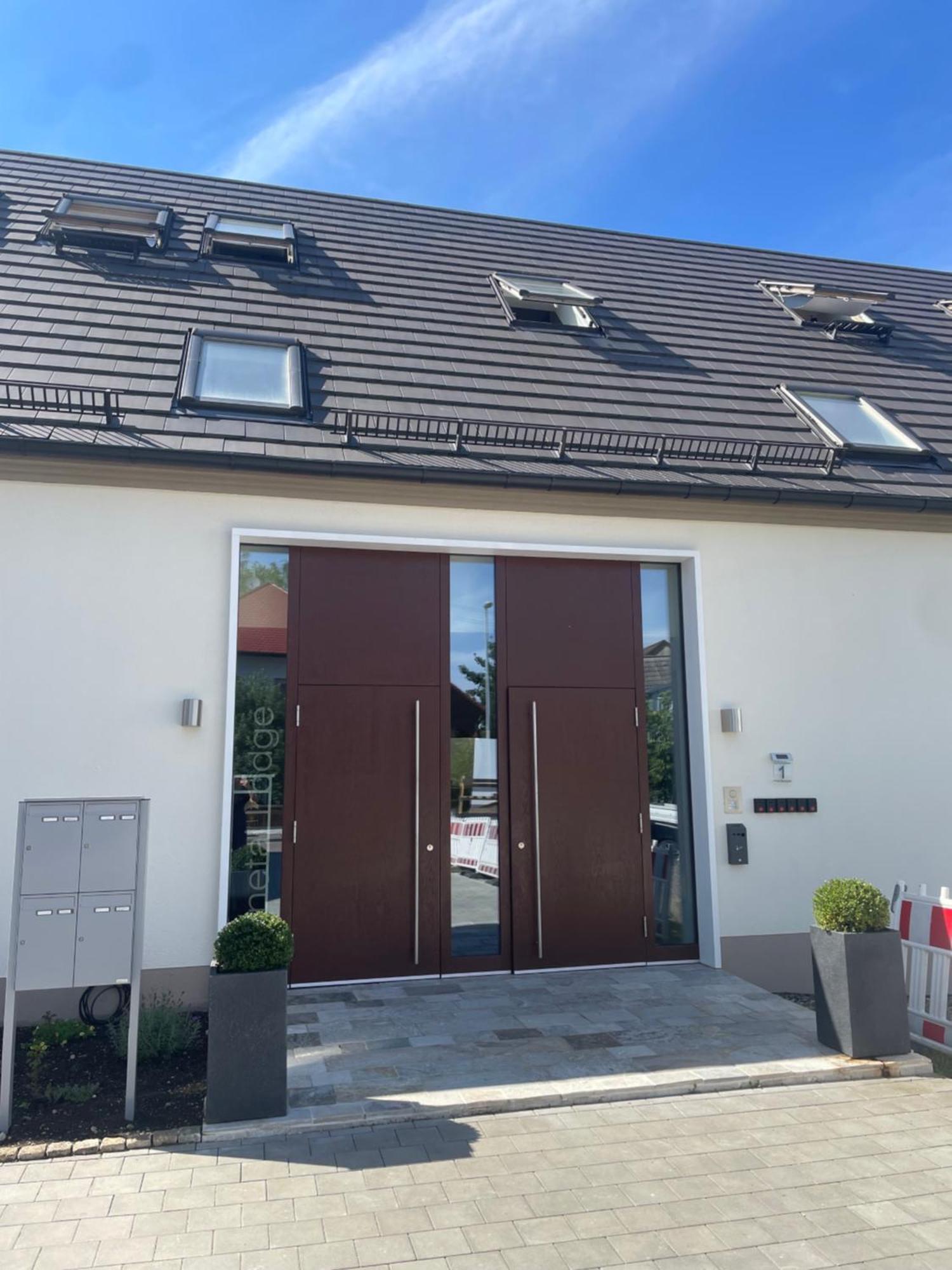 Modernes & Gepflegtes Hotelzimmer Mit Kueche! Bernstadt  Buitenkant foto